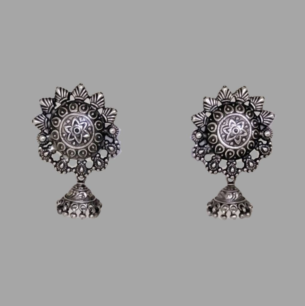 https://www.jewelnidhi.com/img/1610007429AQ EARING 0033.jpeg